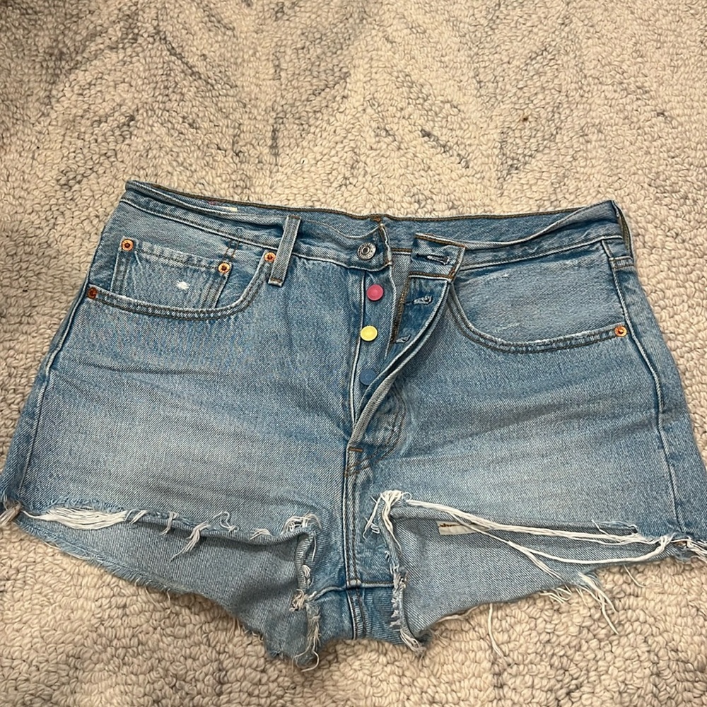 Levi’s 501 denim shorts